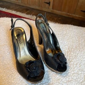 Women’s shoes